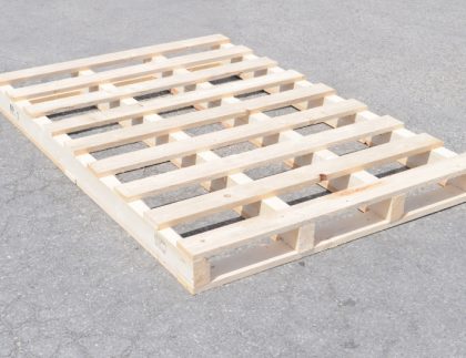 Pallet con perimetro